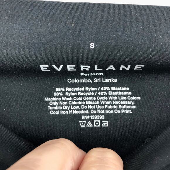 EVERLANE Women's The Perform Short Shorts Small Black Athletic Booty NWT - Picture 11 of 12